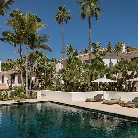 Lvone, In Verdiales, Golden Mile * Marbella