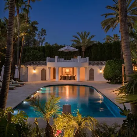 Villa Lvone, In Verdiales, Golden Mile